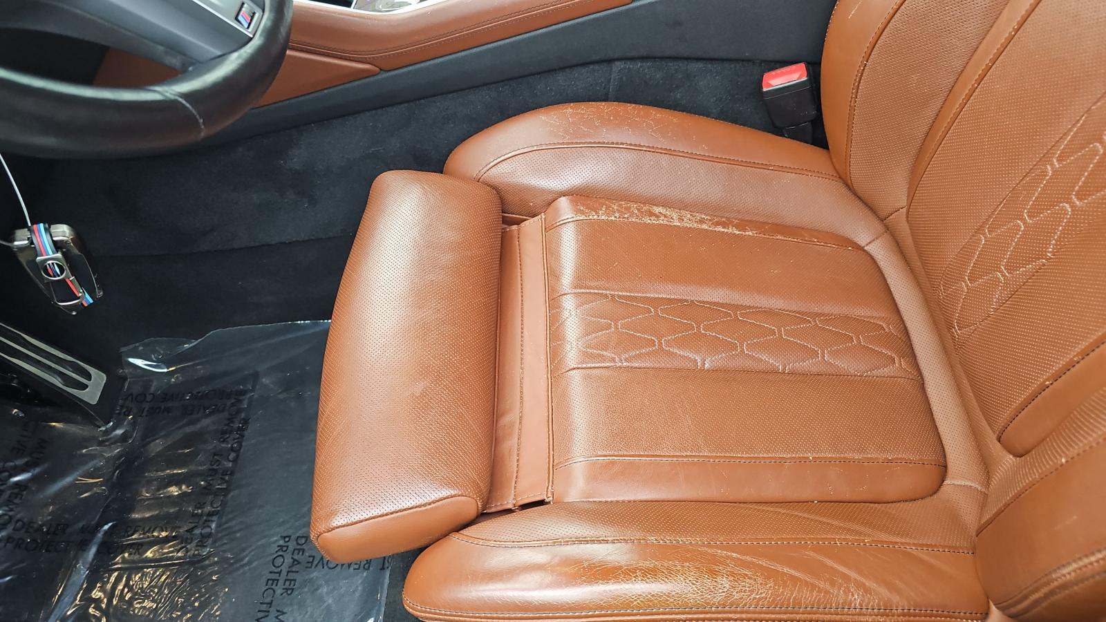 2022 BMW X6 M50i AWD