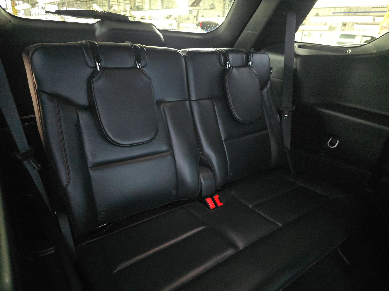 2025 Ford Explorer ST-Line RWD