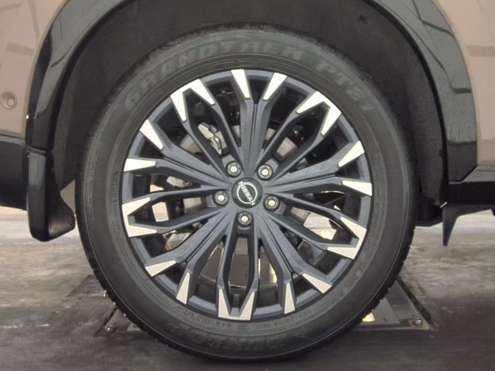 2024 Nissan Rogue Platinum AWD