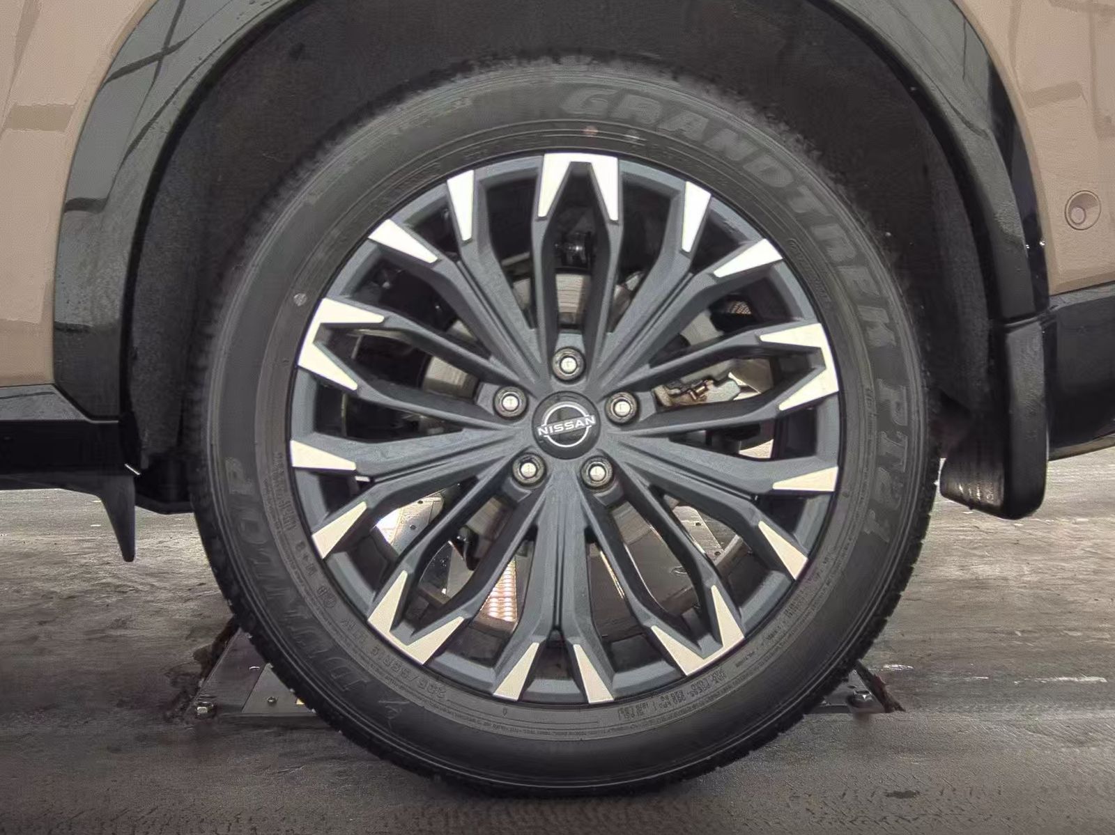 2024 Nissan Rogue Platinum AWD