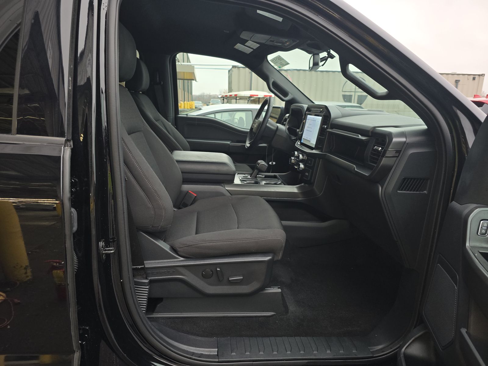 2024 Ford F-150 XLT AWD