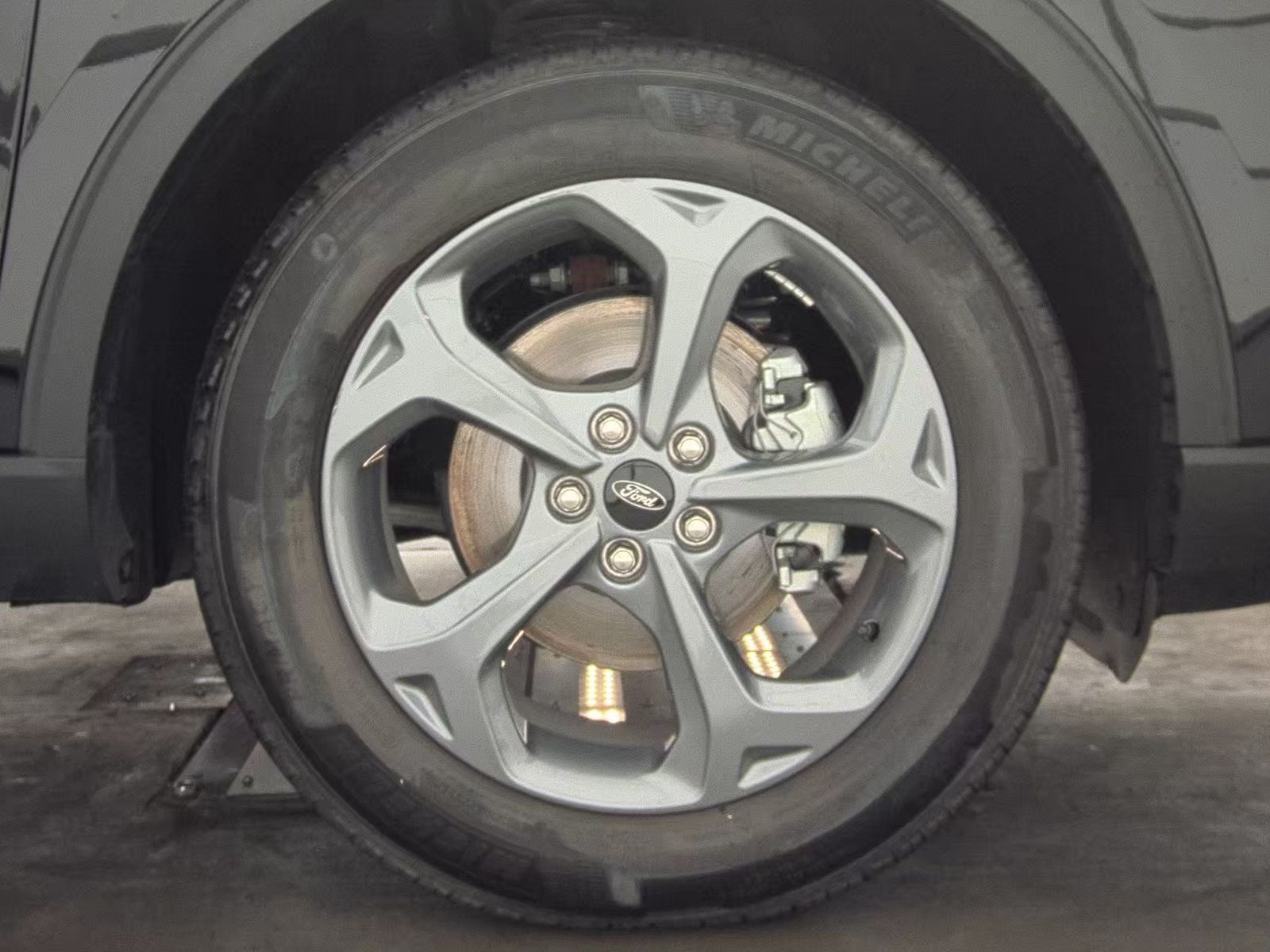 2025 Ford Escape Hybrid ST-Line Elite AWD