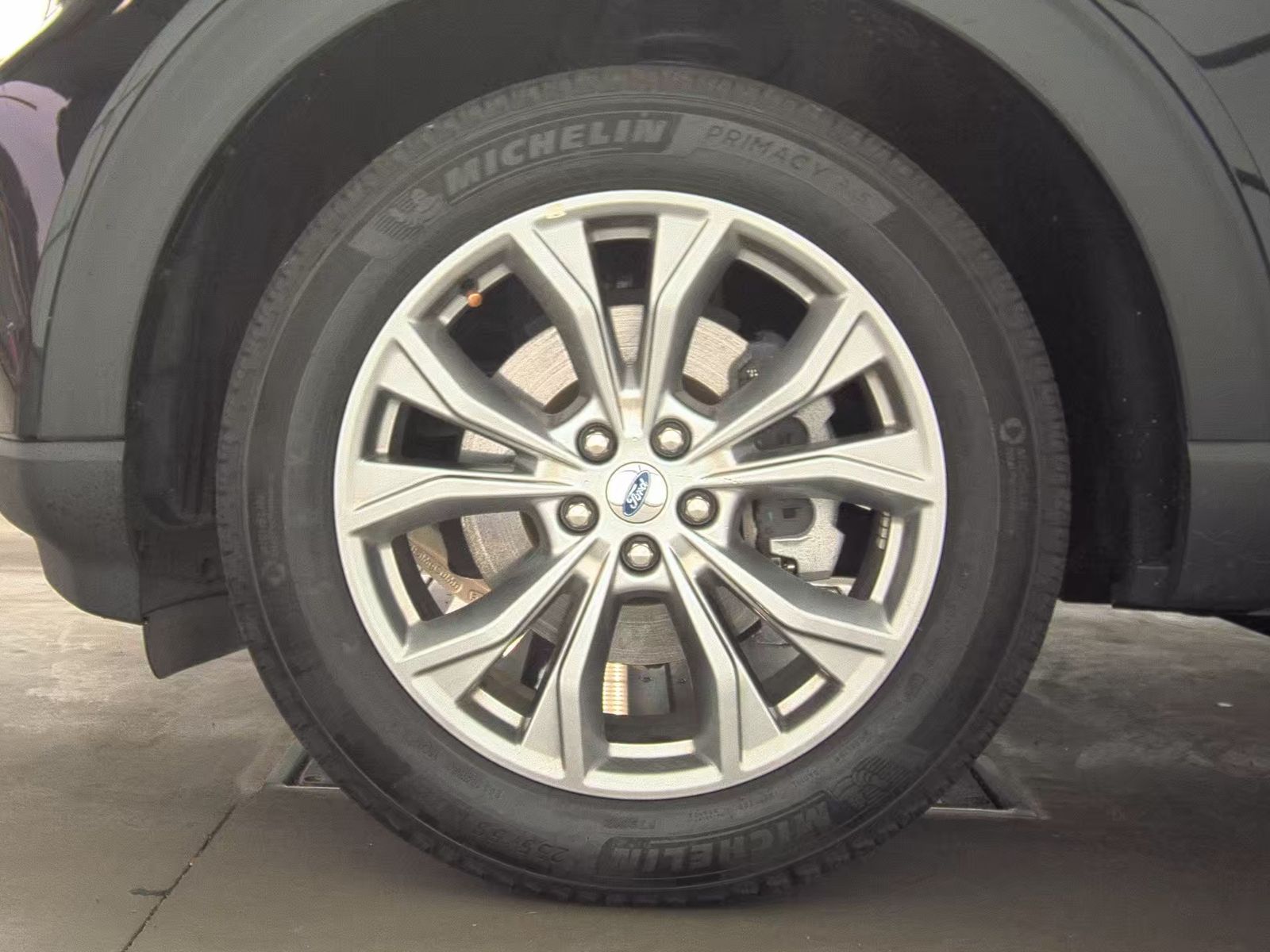 2022 Ford Explorer Limited AWD