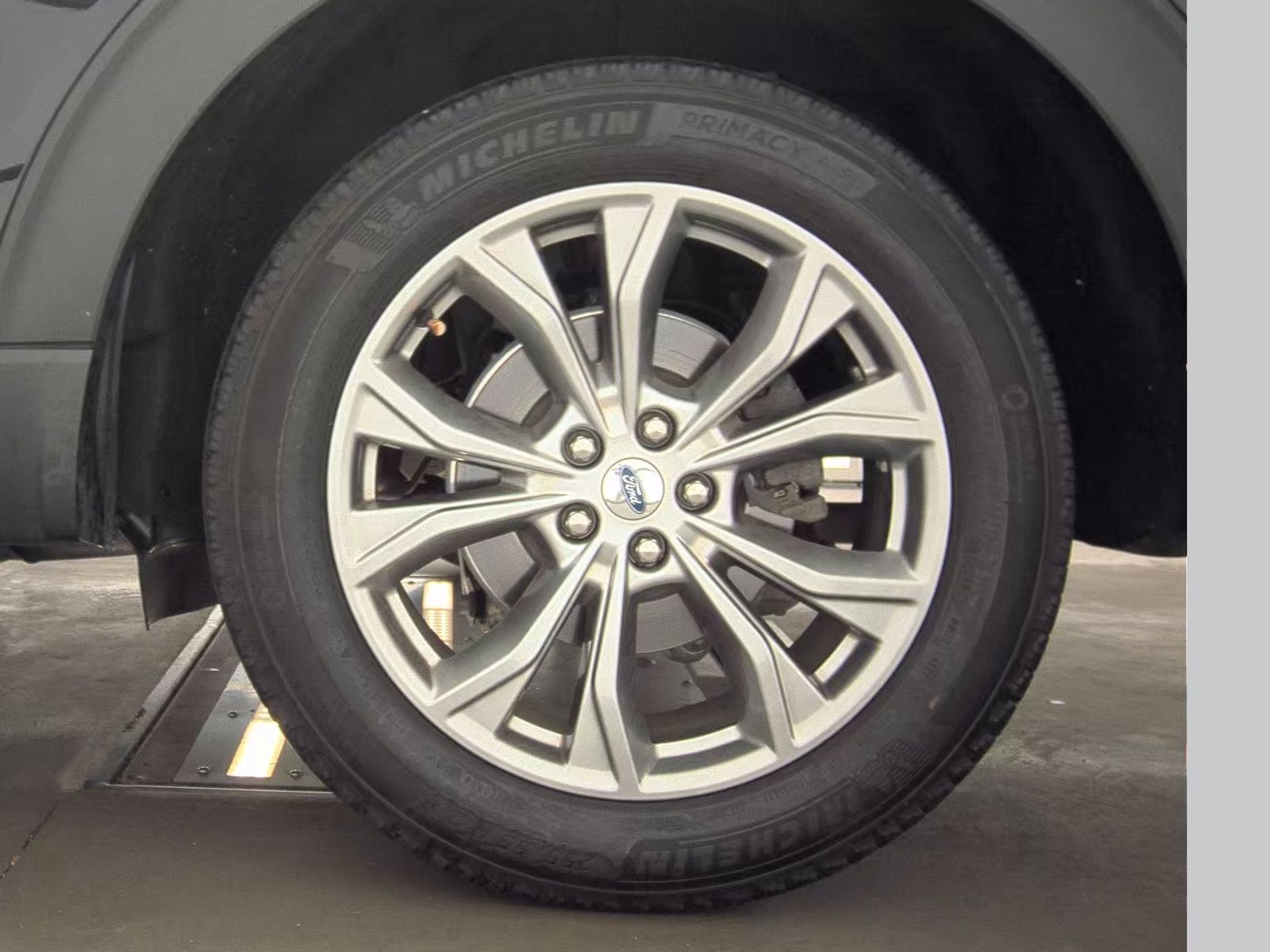 2022 Ford Explorer Limited AWD