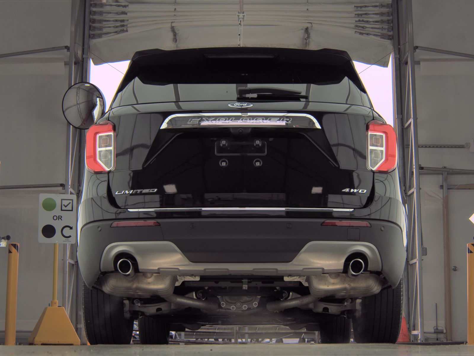 2022 Ford Explorer Limited AWD