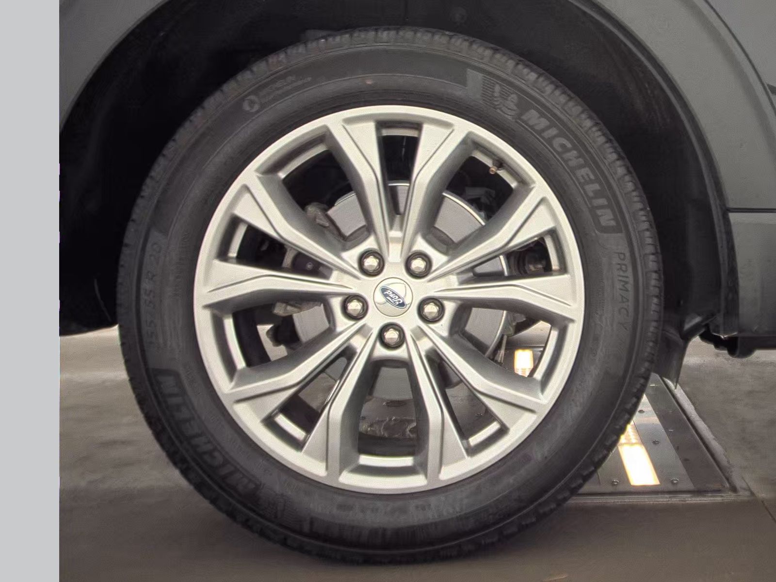 2022 Ford Explorer Limited AWD