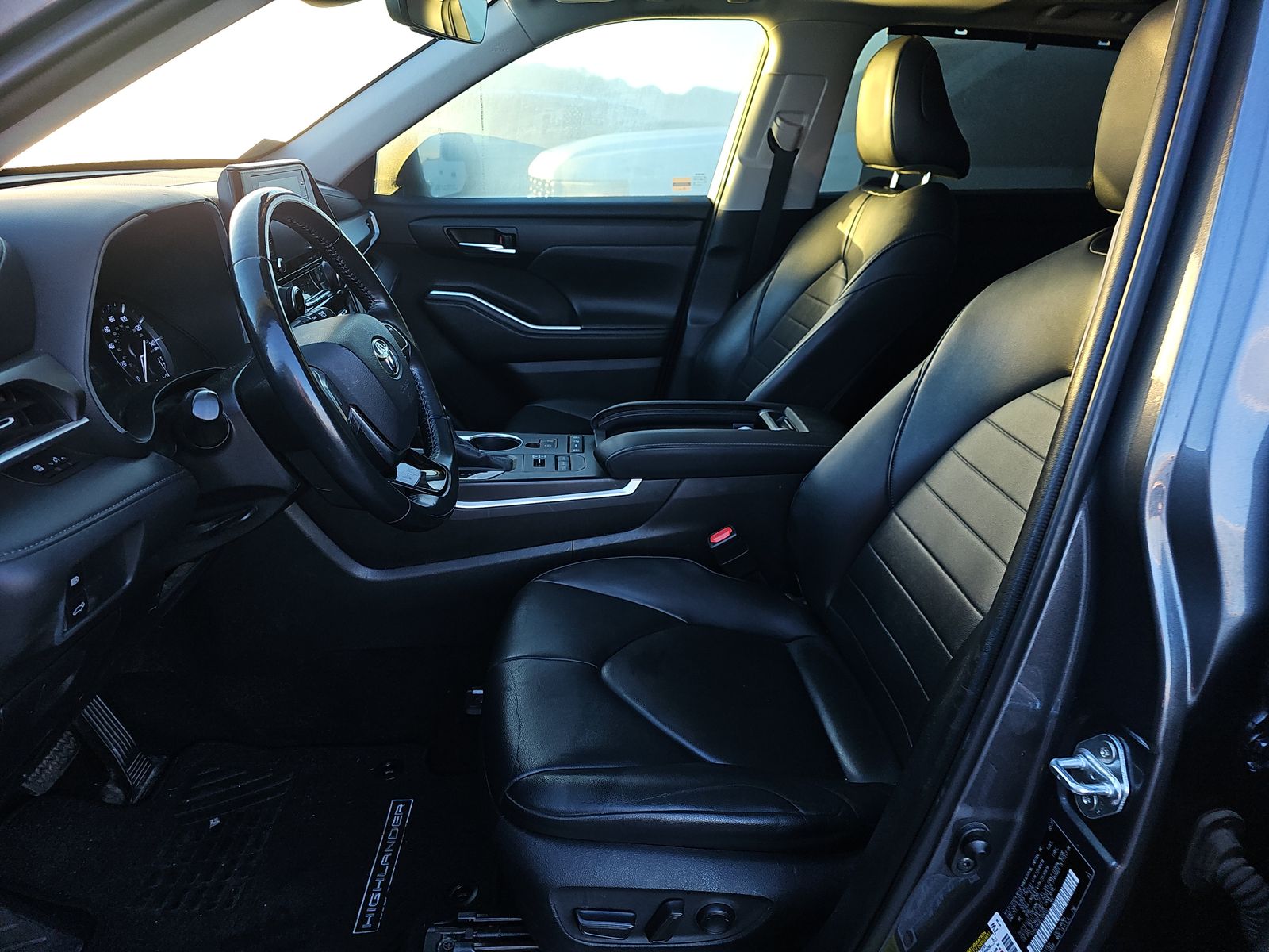 2020 Toyota Highlander XLE AWD