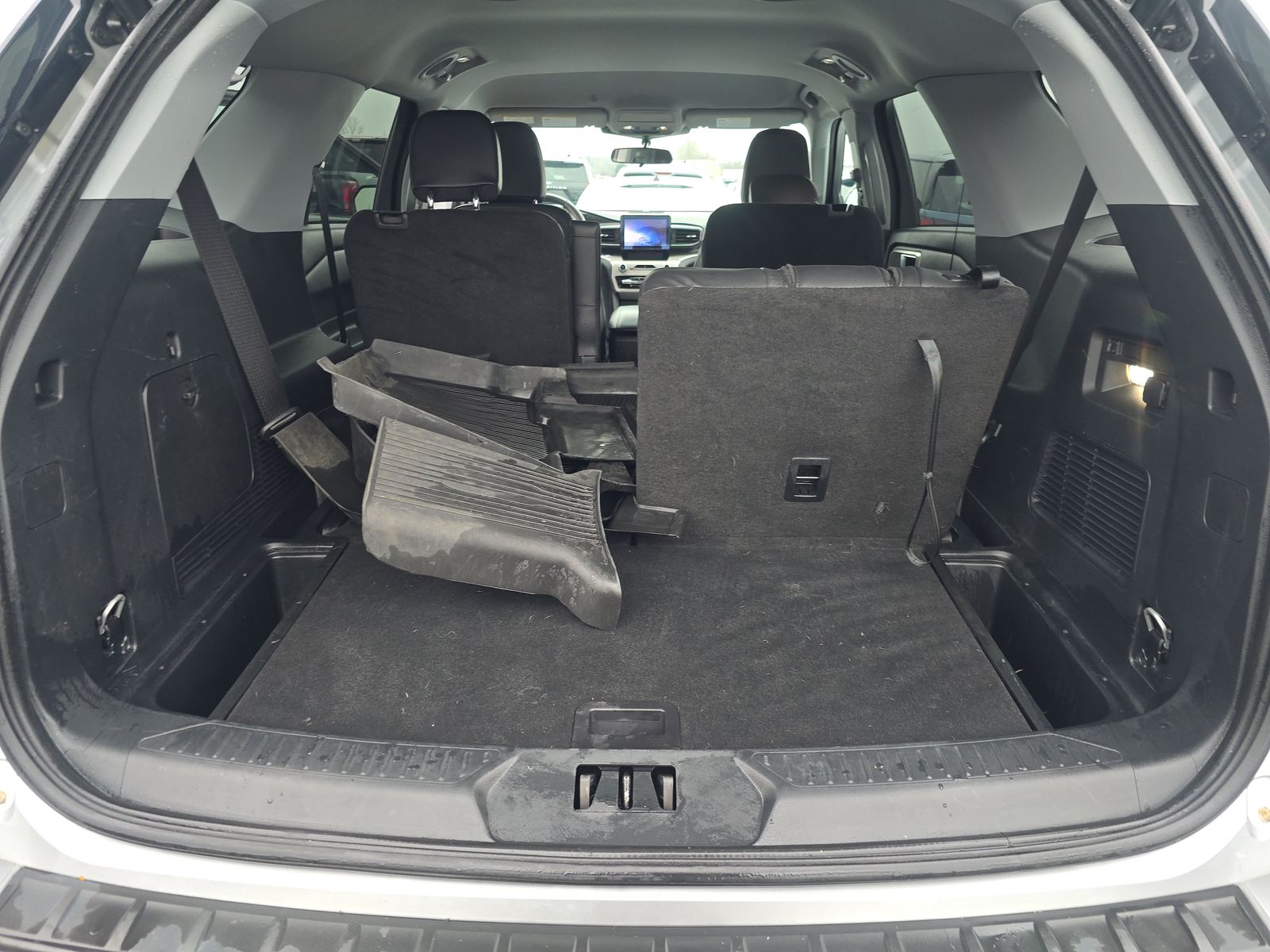 2023 Ford Explorer XLT AWD