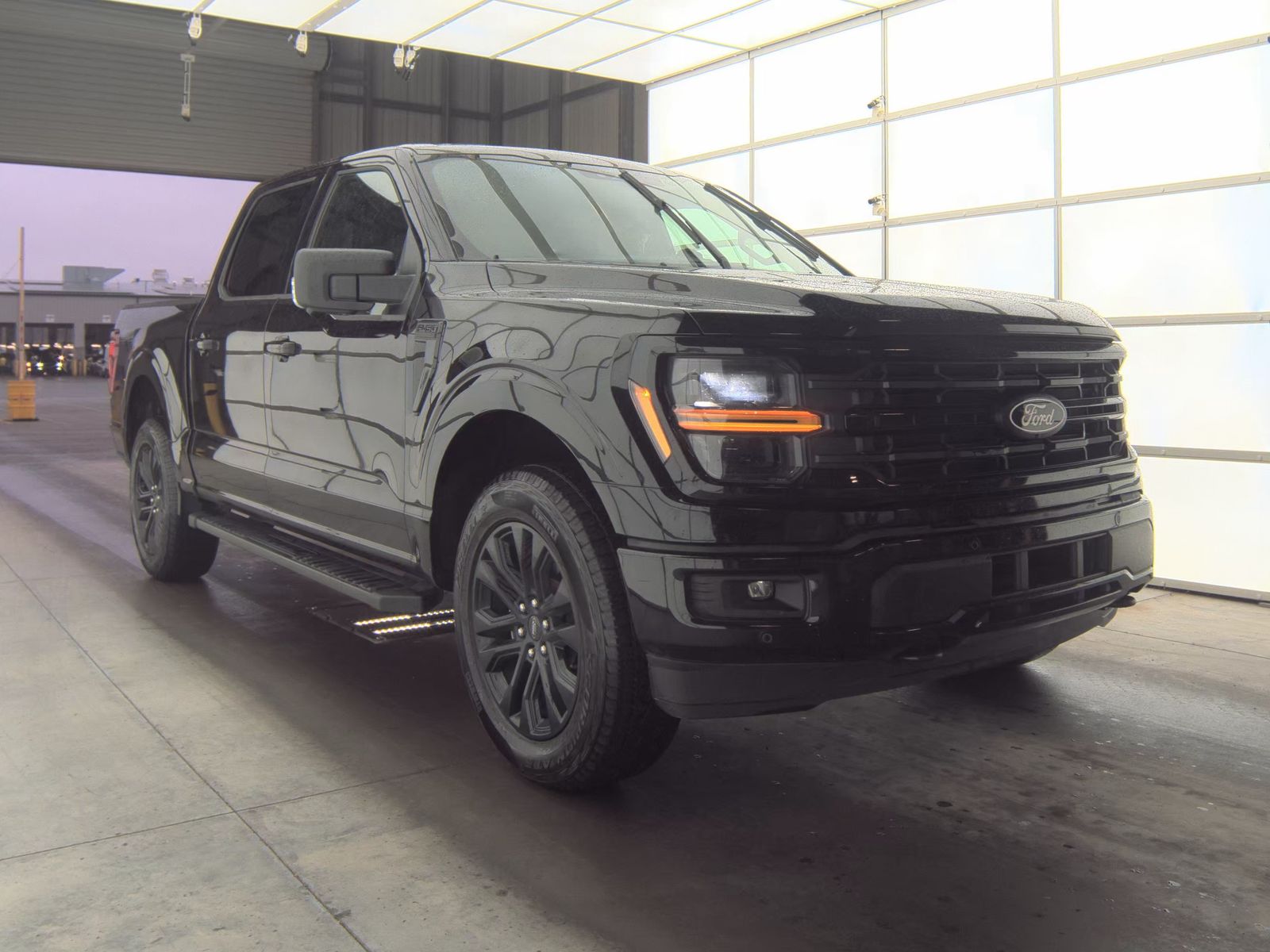 2024 Ford F-150 XLT AWD