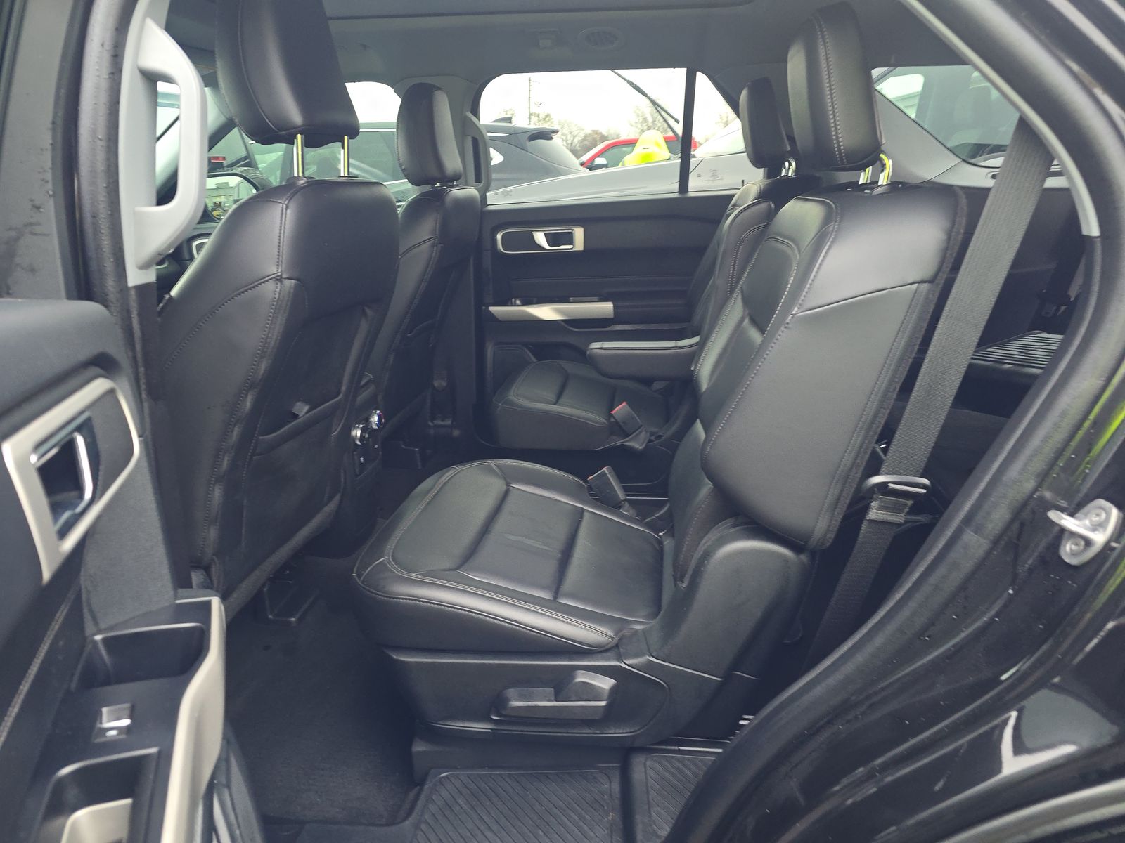 2022 Ford Explorer XLT AWD