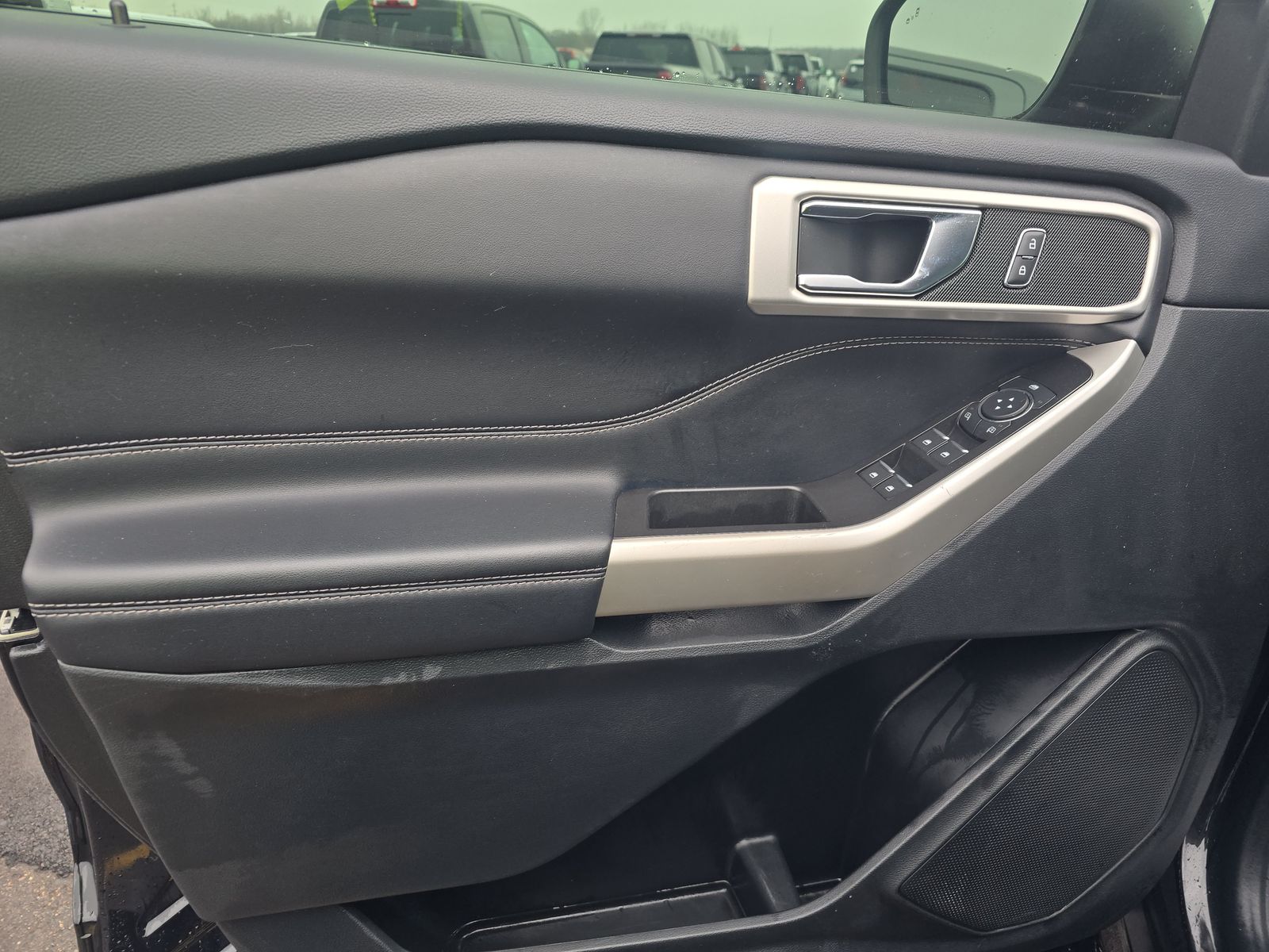 2022 Ford Explorer XLT AWD