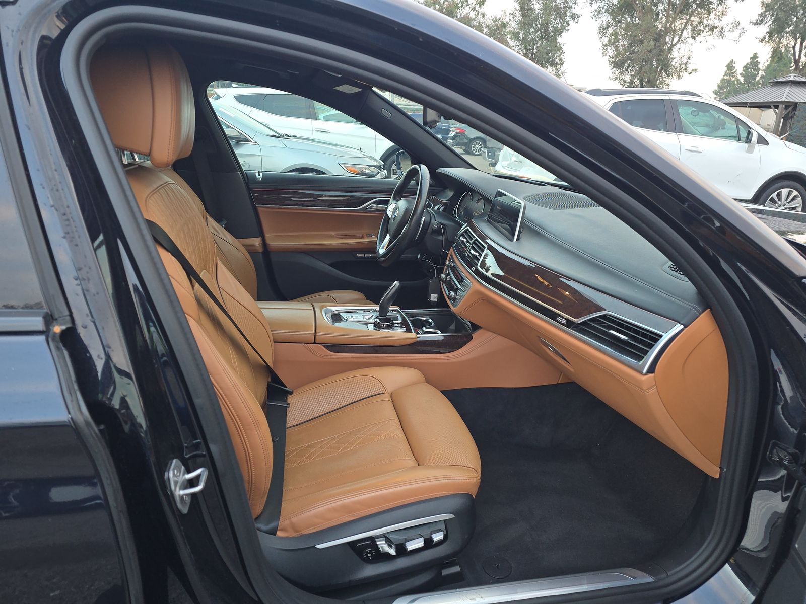 2016 BMW 7 Series 750i xDrive AWD