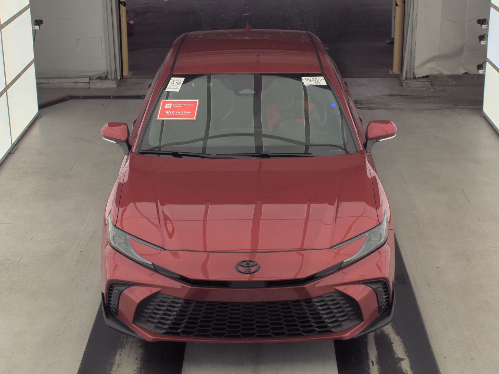 2025 Toyota Camry SE FWD