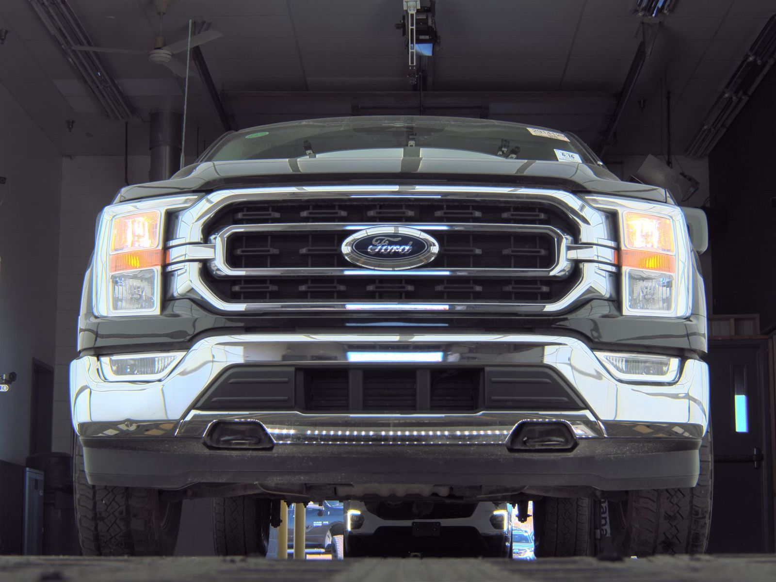 2023 Ford F-150 XLT AWD