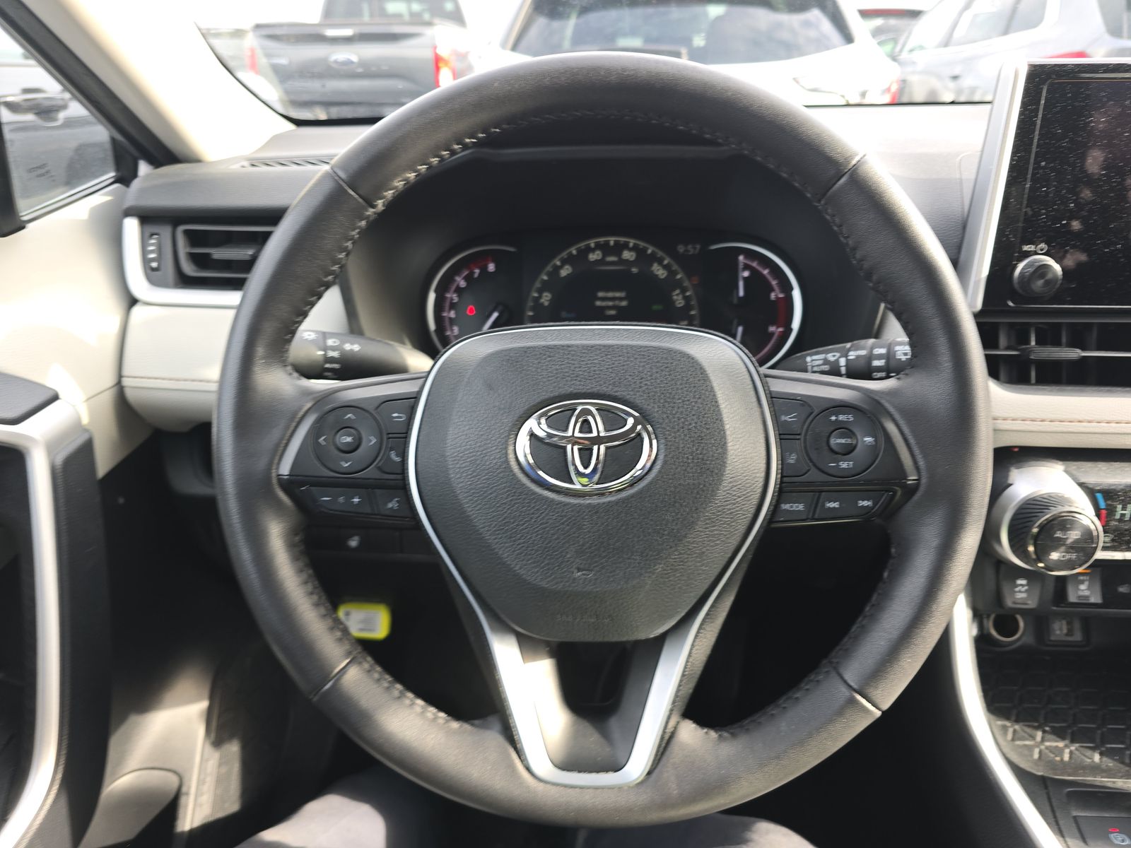 2024 Toyota RAV4 XLE AWD