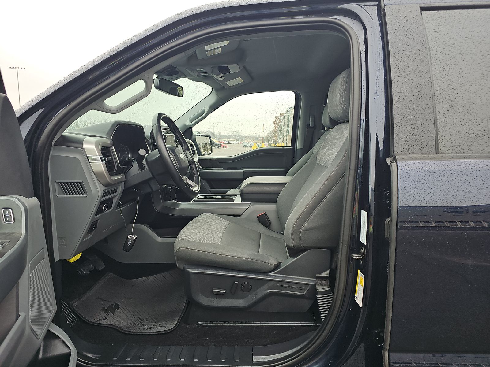 2022 Ford F-150 XLT AWD