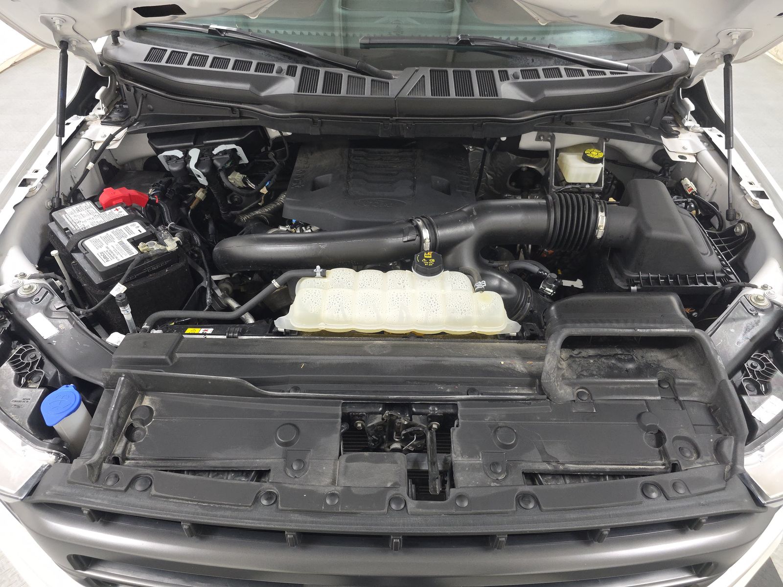 2023 Ford F-150 Lariat AWD