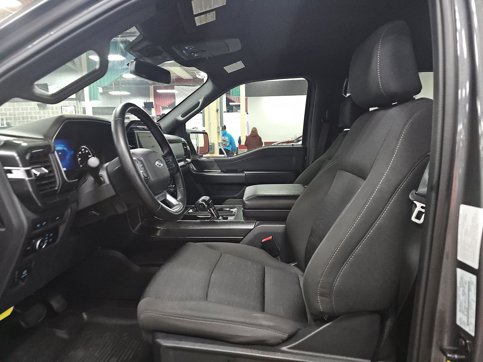 2023 Ford F-150 XLT AWD