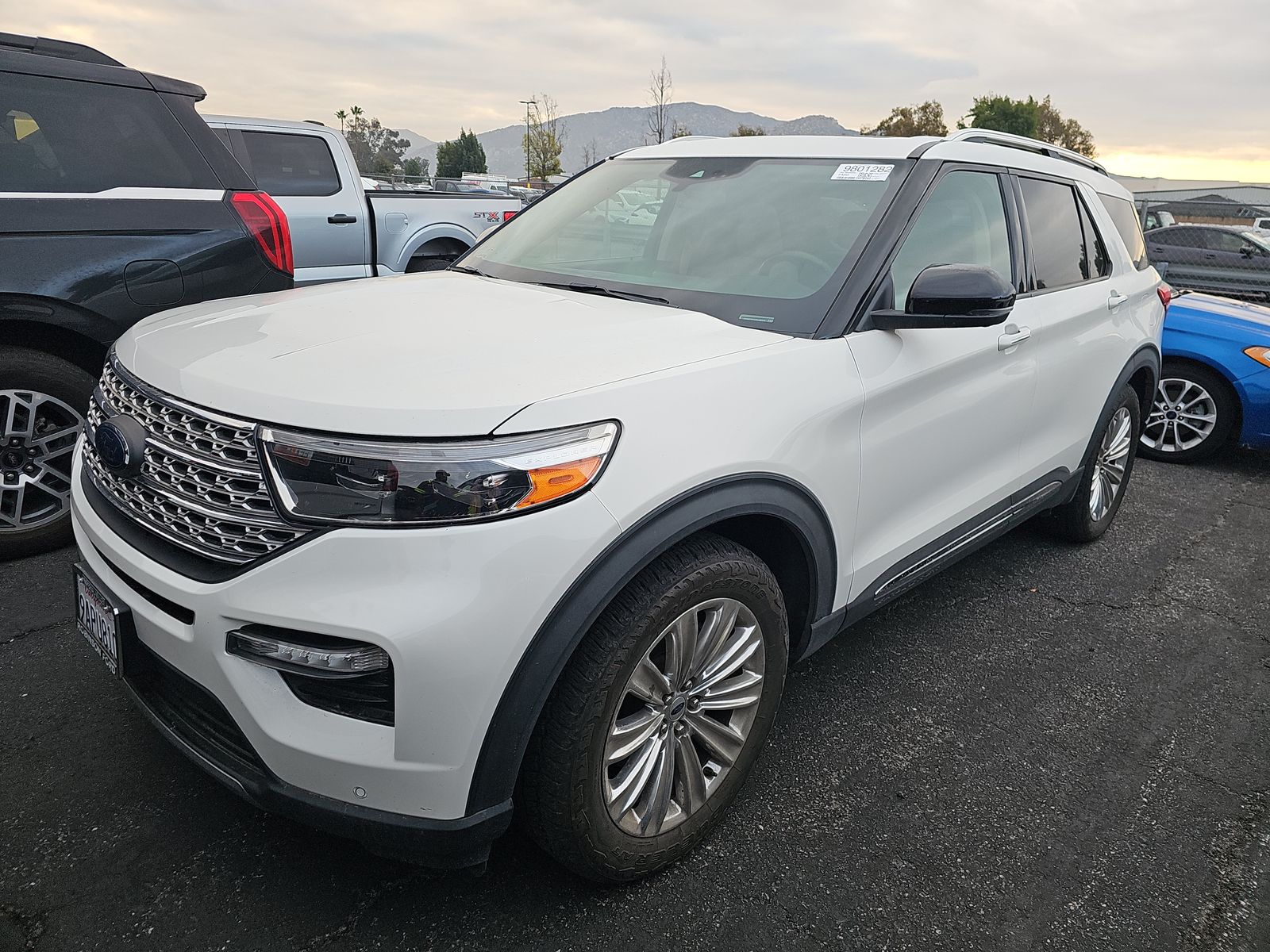 2022 Ford Explorer Limited RWD