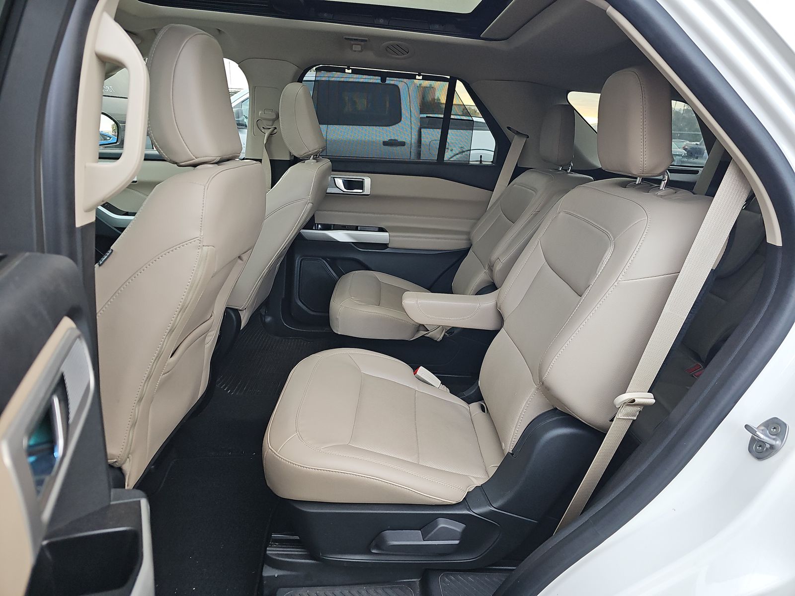 2022 Ford Explorer Limited RWD