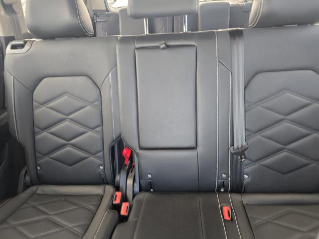 2025 Volkswagen Atlas 2.0T SE FWD