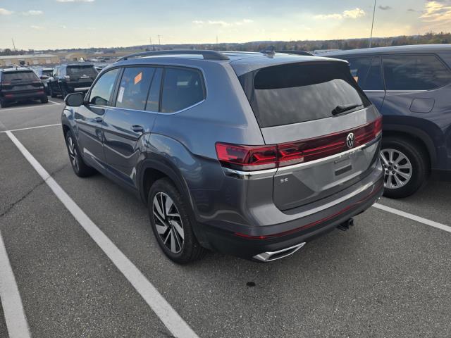 2025 Volkswagen Atlas 2.0T SE FWD