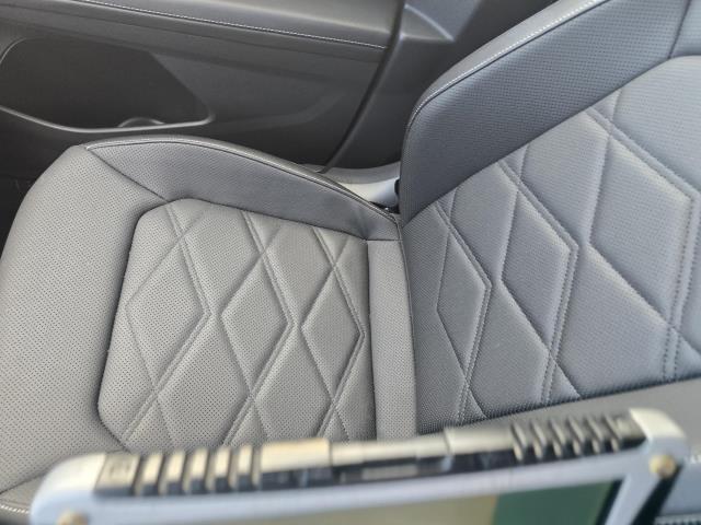 2025 Volkswagen Atlas 2.0T SE FWD