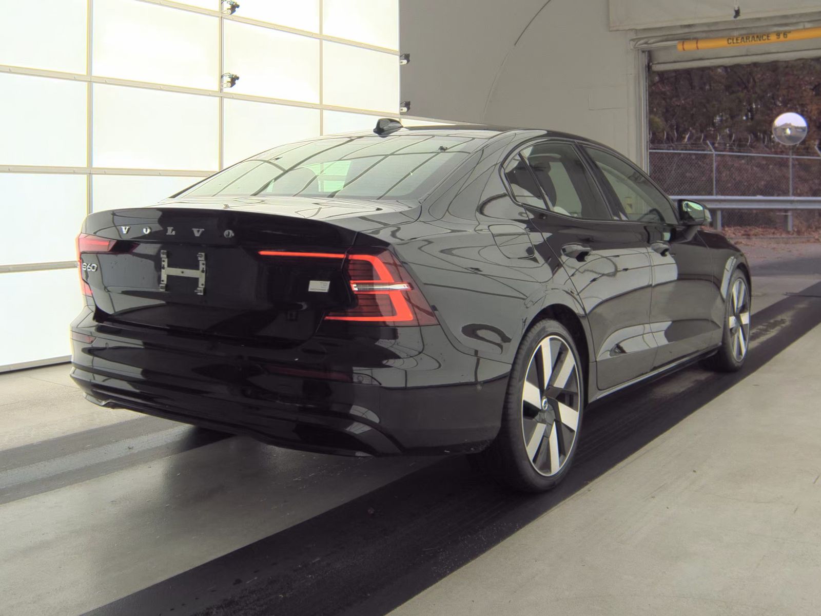 2024 Volvo S60 Recharge T8 Plus AWD