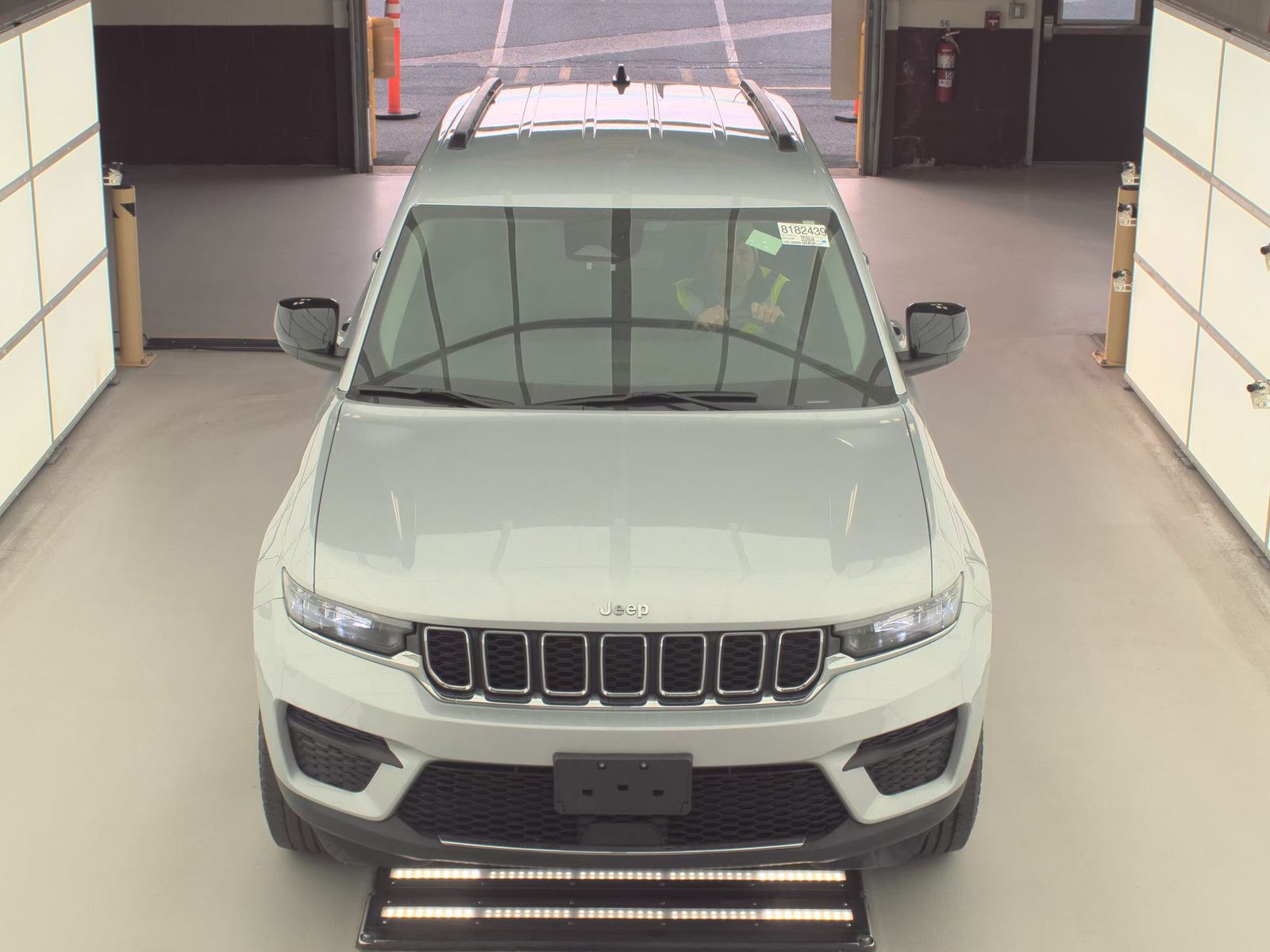 2022 Jeep Grand Cherokee Laredo AWD