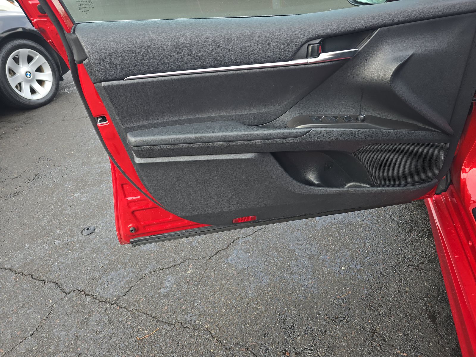 2024 Toyota Camry SE FWD