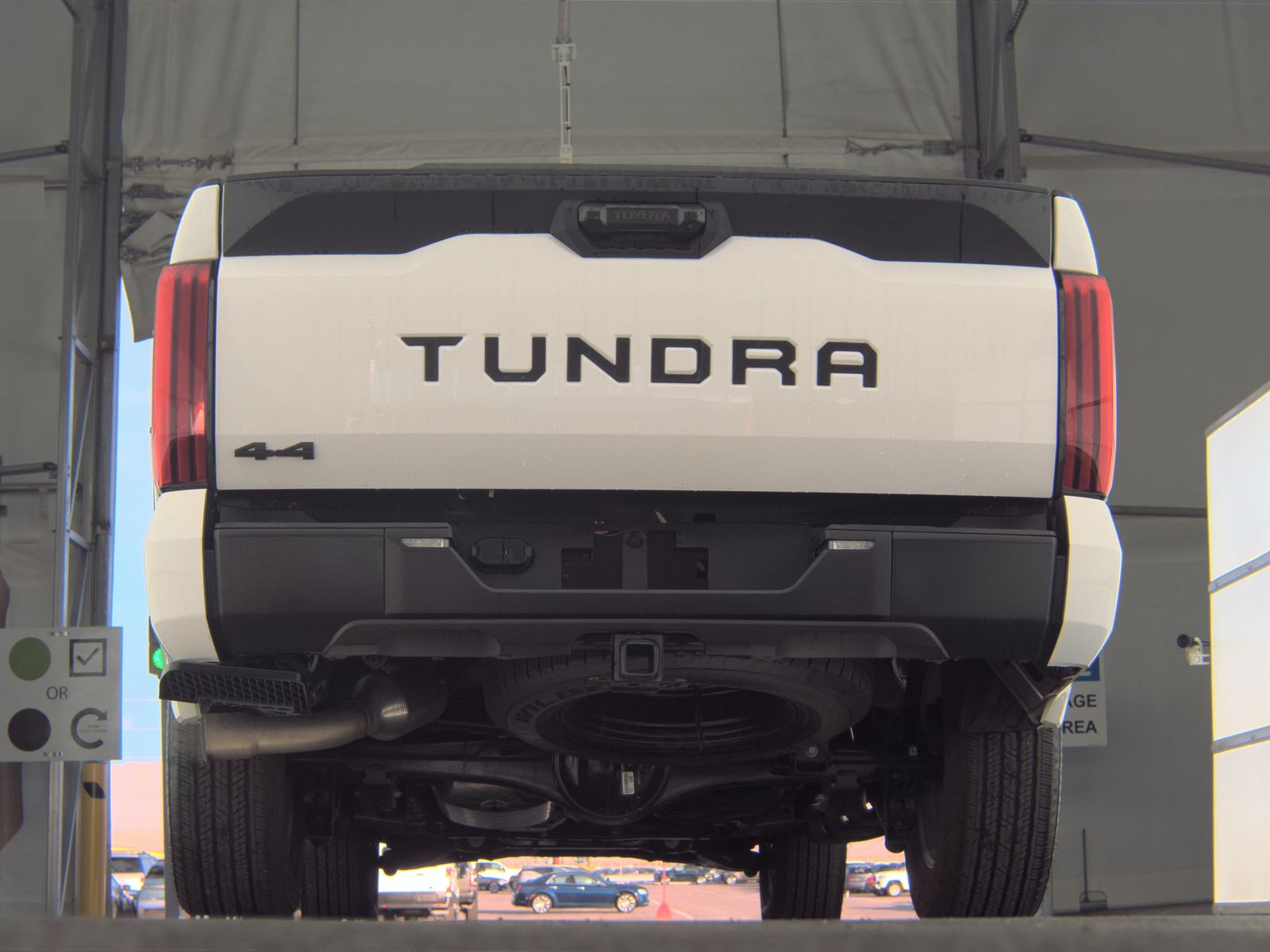2025 Toyota Tundra SR5 AWD