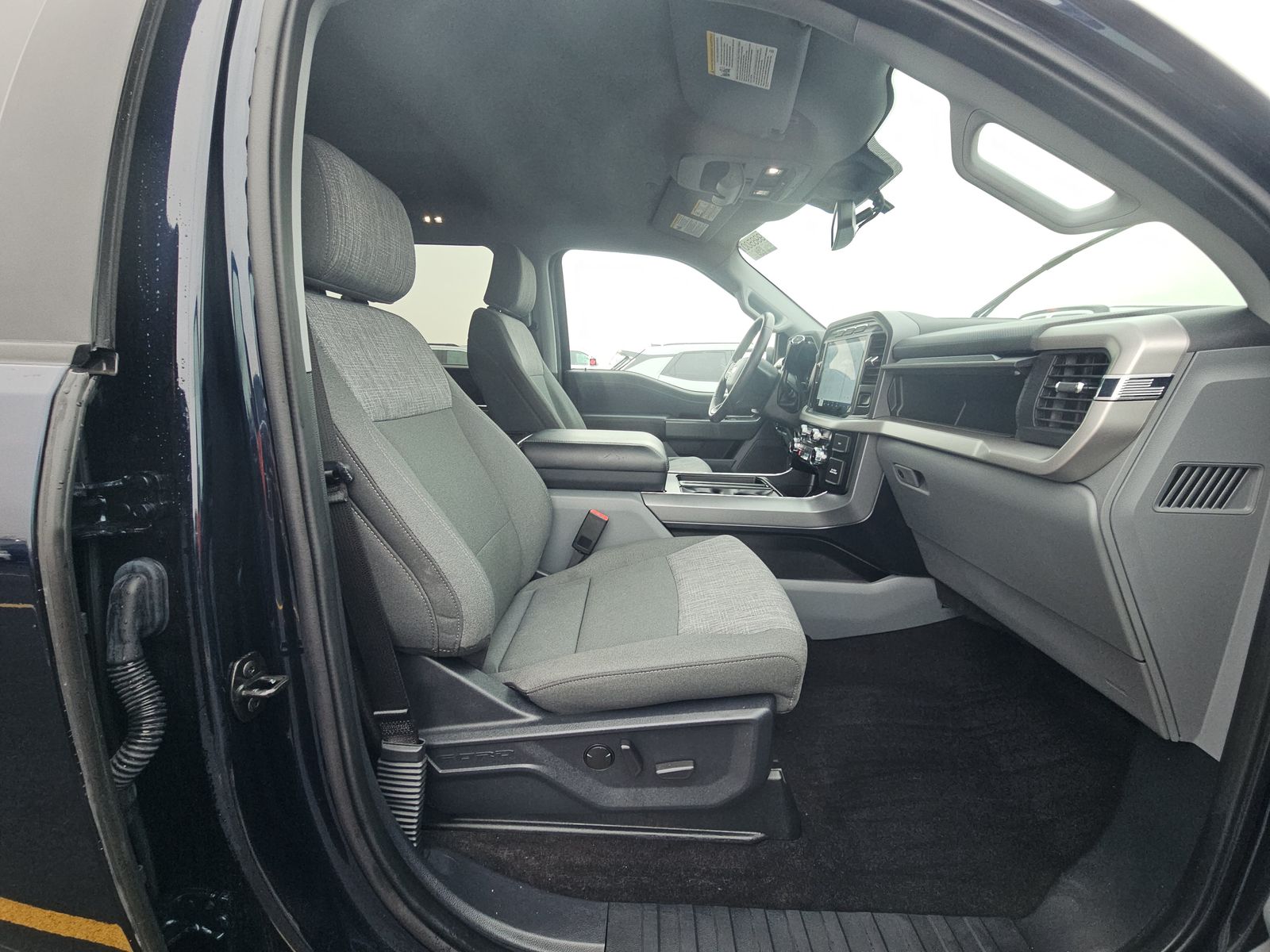 2022 Ford F-150 XLT AWD