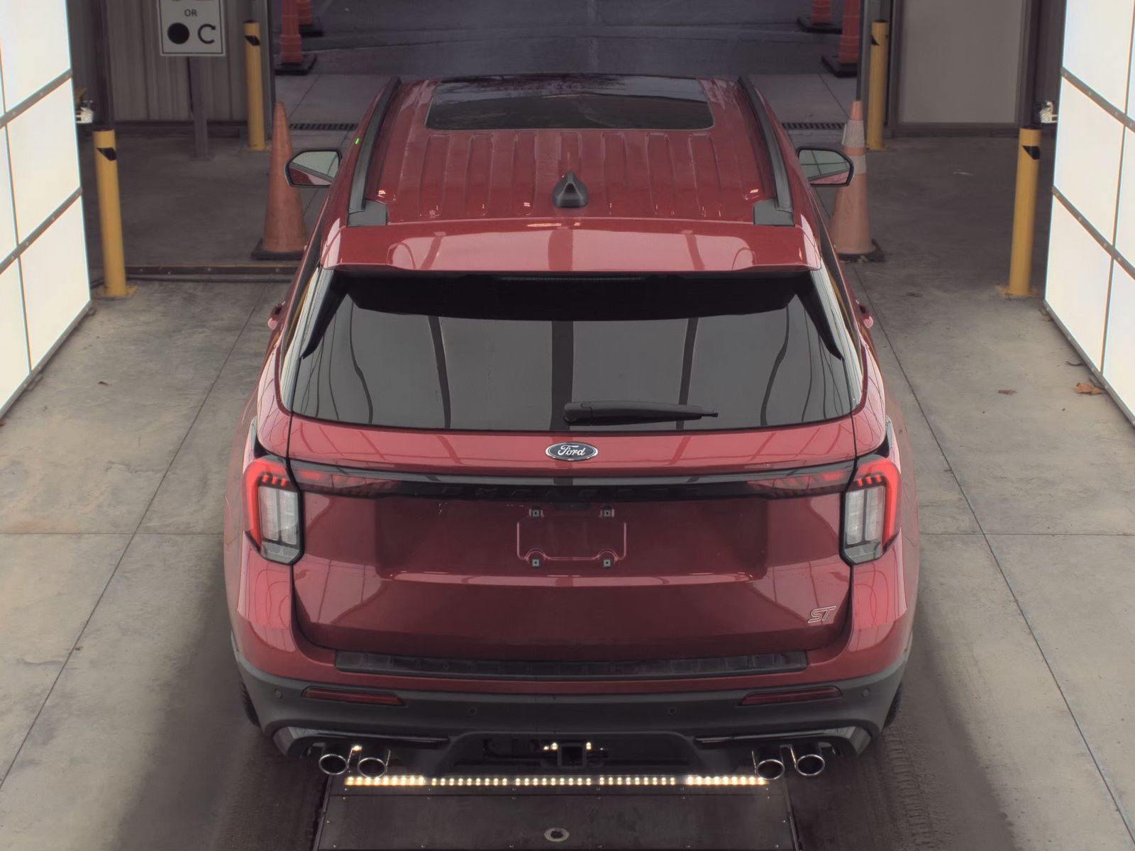 2025 Ford Explorer ST AWD