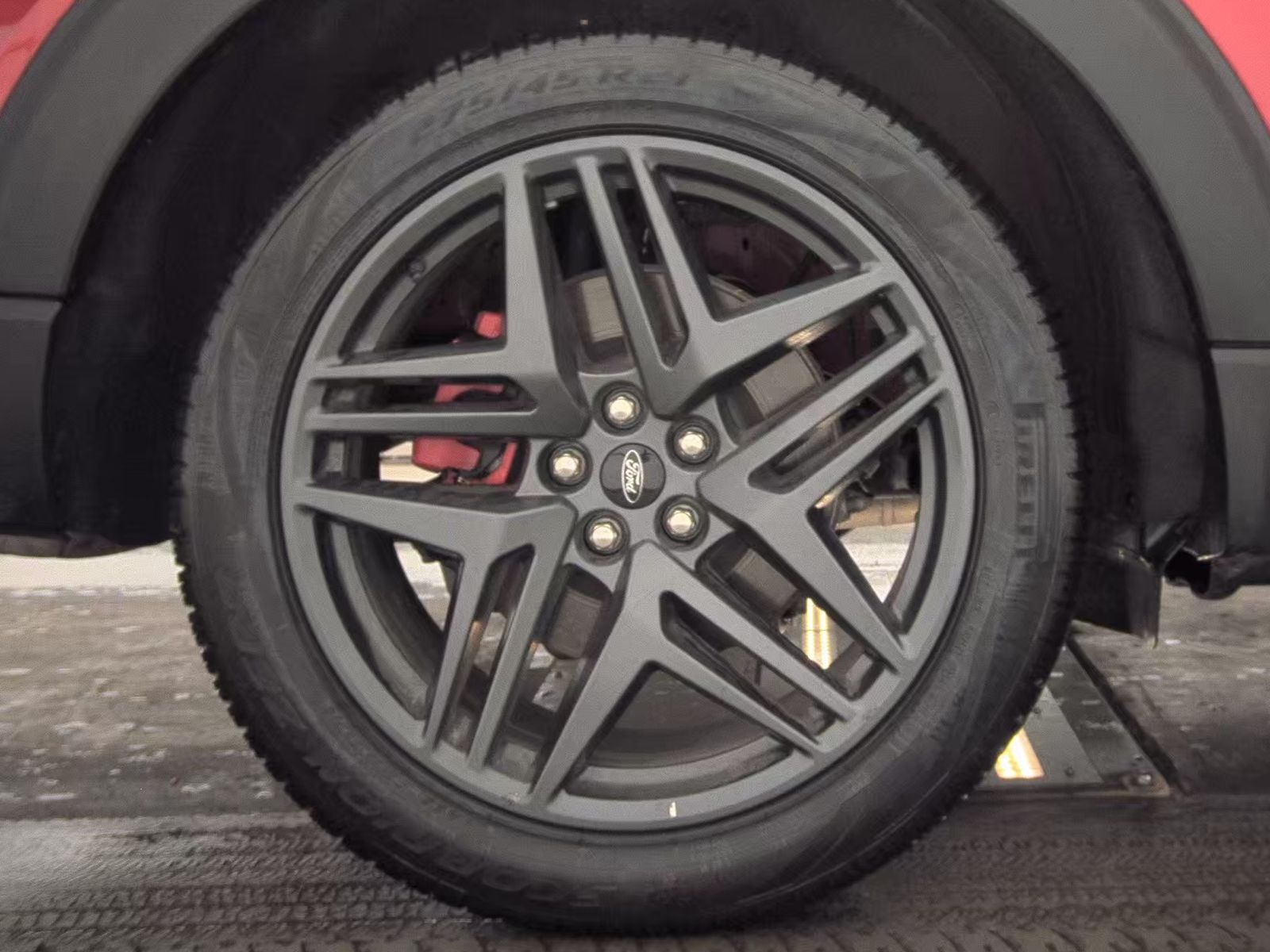 2025 Ford Explorer ST AWD