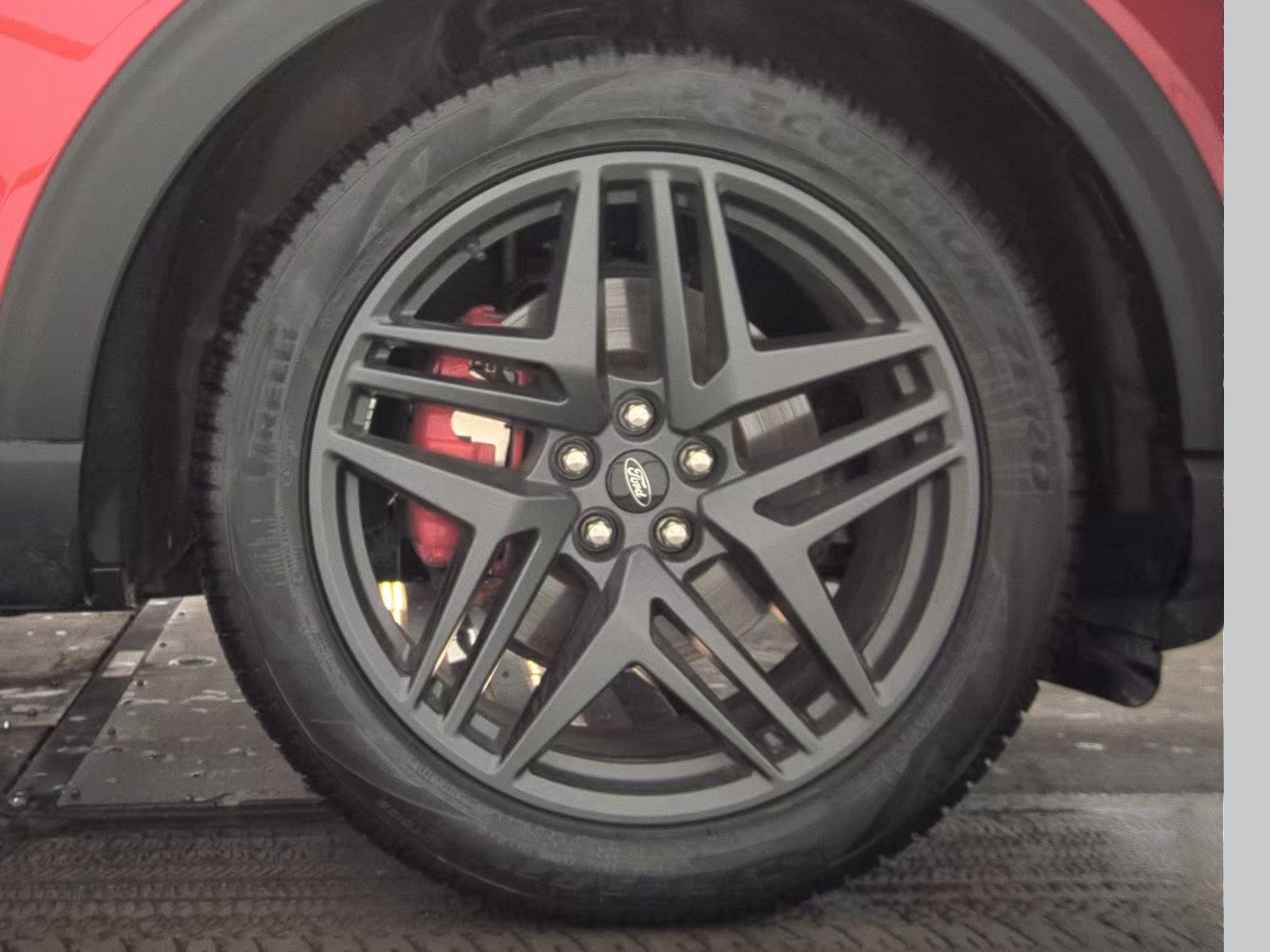 2025 Ford Explorer ST AWD