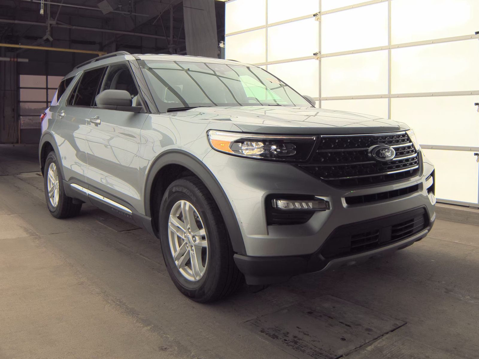 2023 Ford Explorer XLT AWD