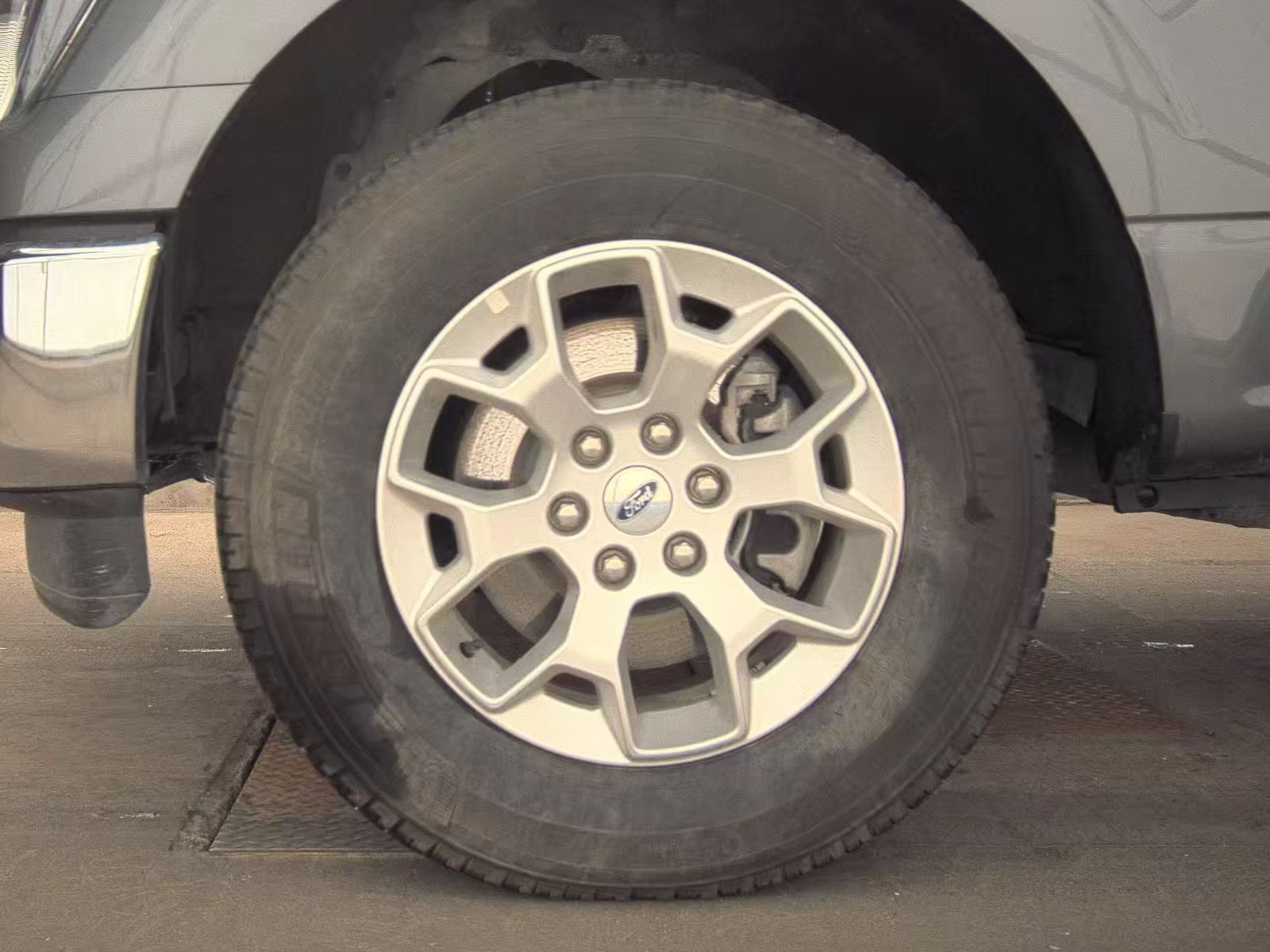 2023 Ford F-150 XLT AWD