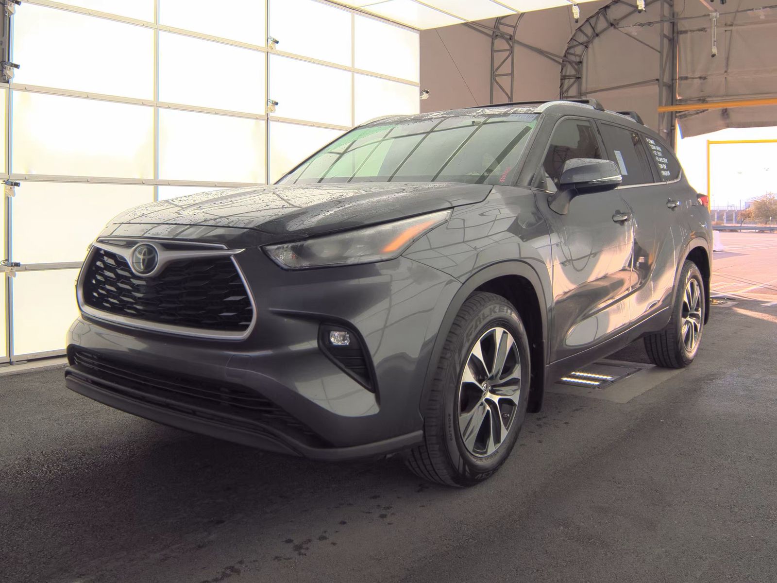 2020 Toyota Highlander XLE AWD