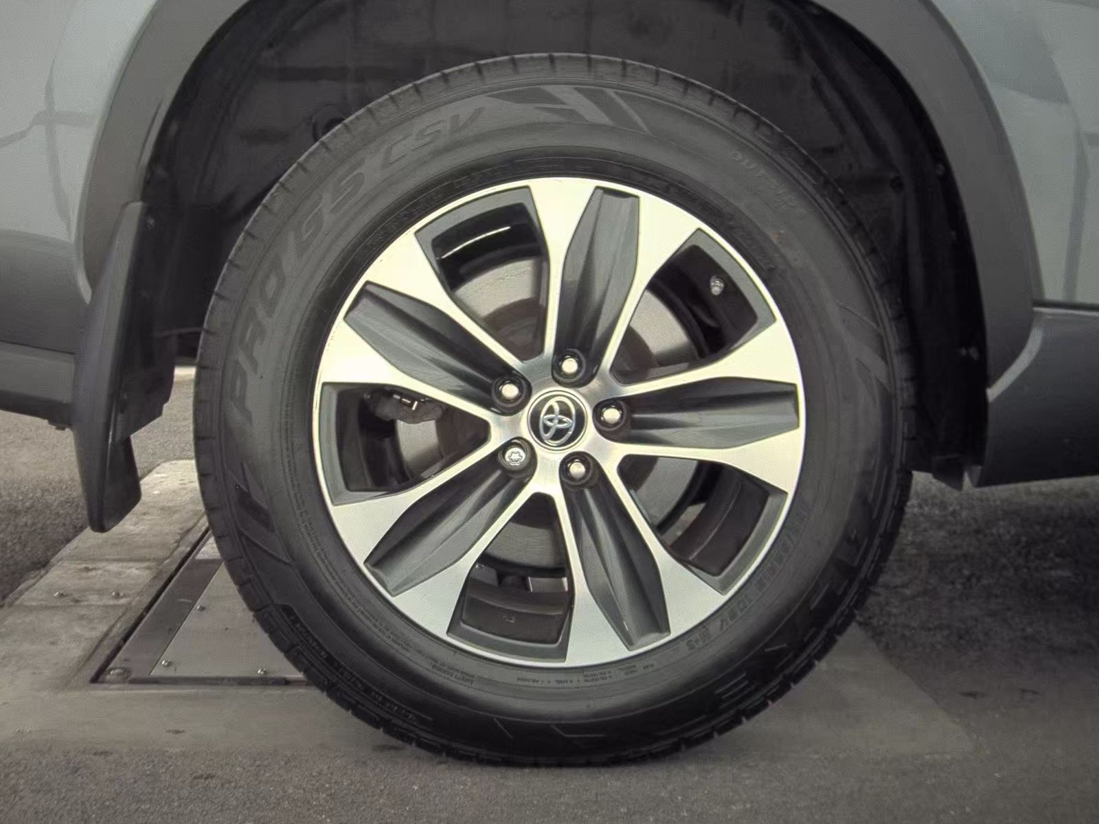 2020 Toyota Highlander XLE AWD