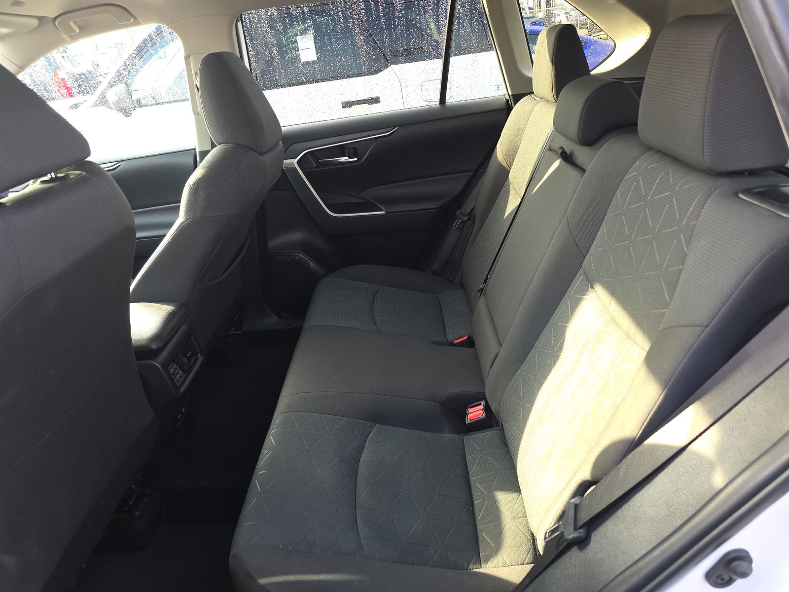 2024 Toyota RAV4 XLE AWD