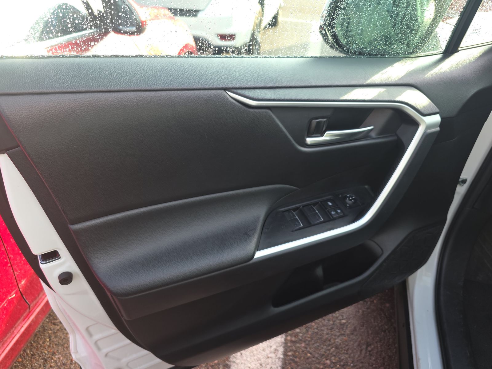 2024 Toyota RAV4 XLE AWD