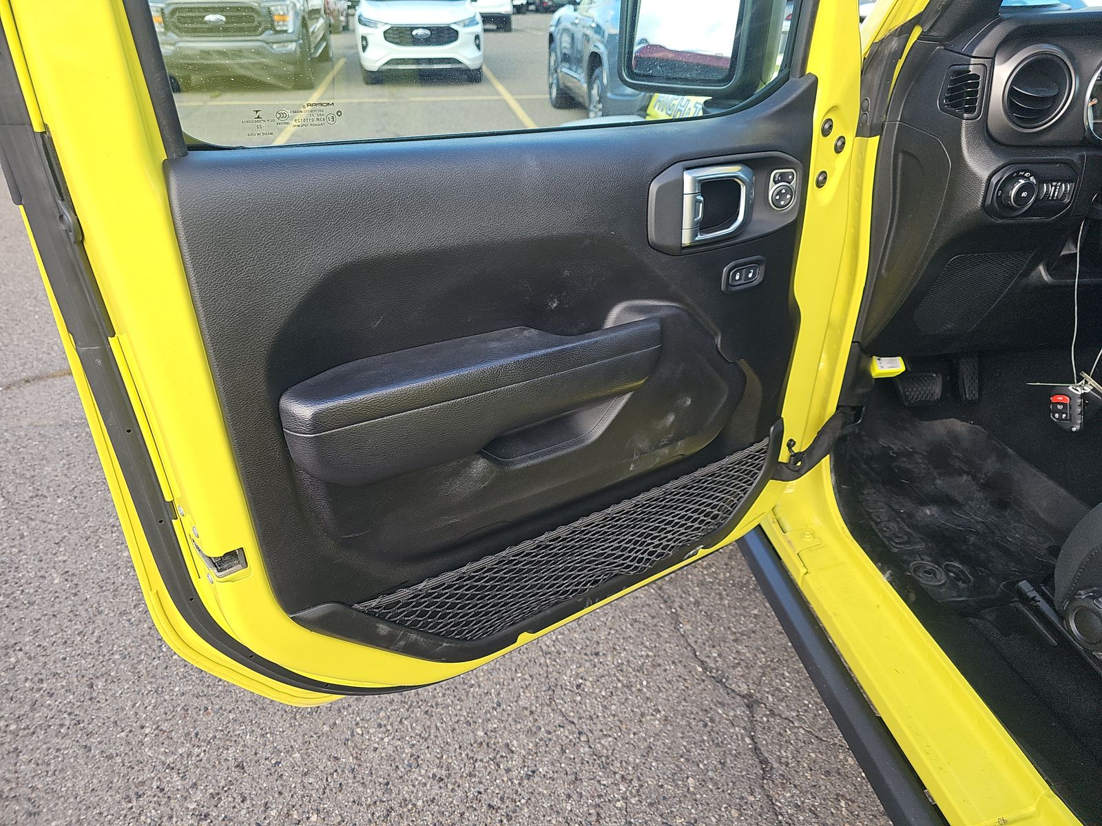 2022 Jeep Wrangler Unlimited High Tide Edition AWD