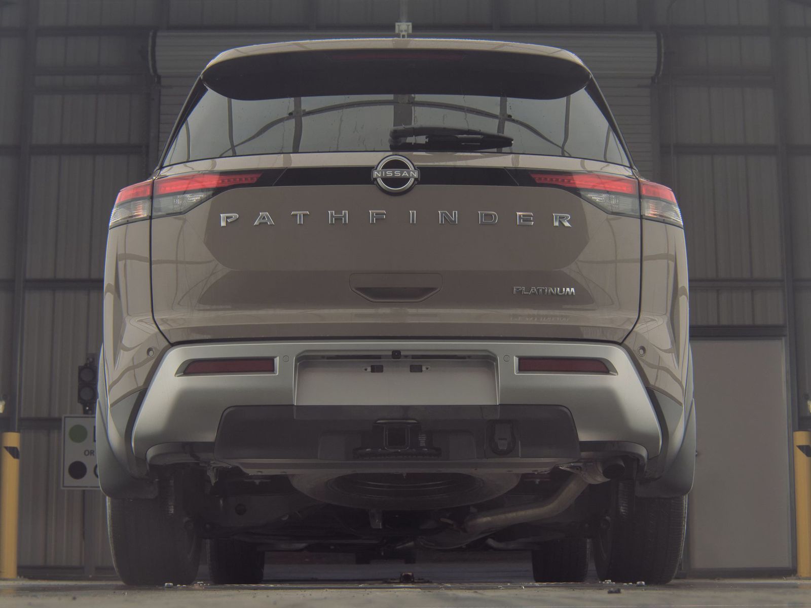 2024 Nissan Pathfinder Platinum FWD