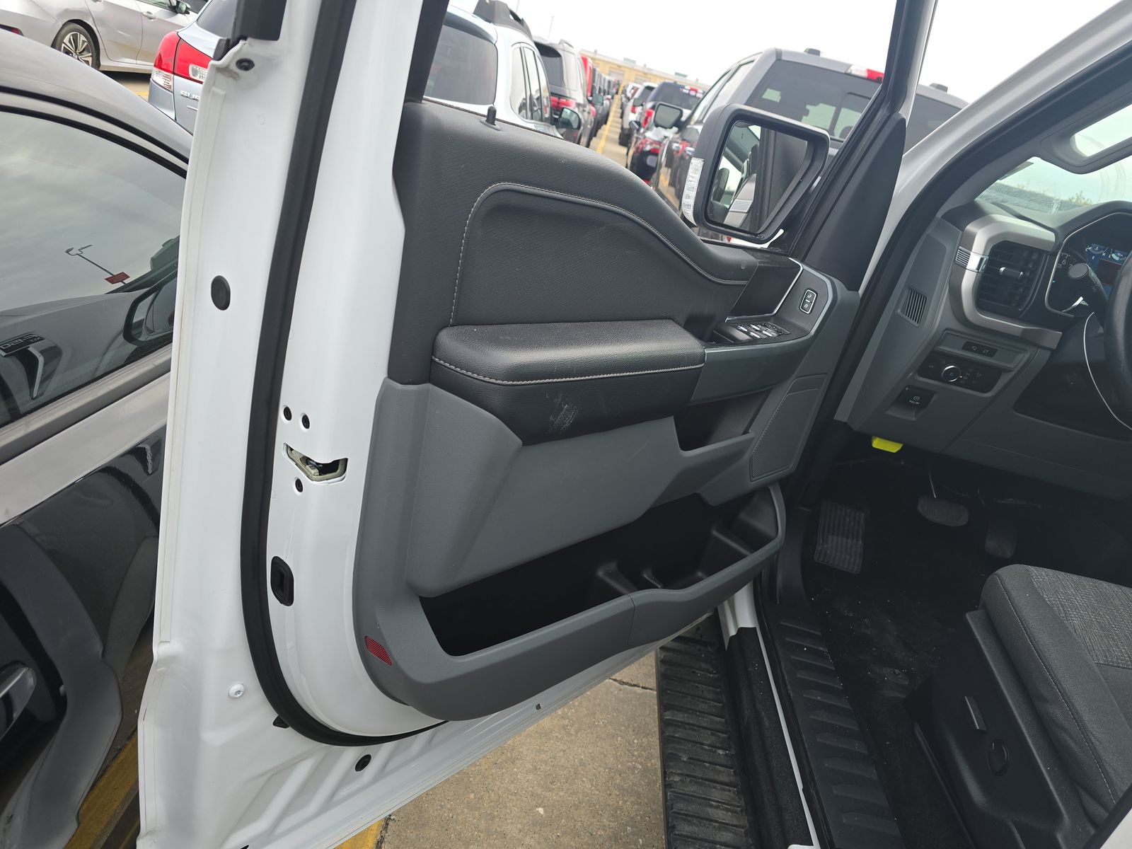 2022 Ford F-150 XLT AWD