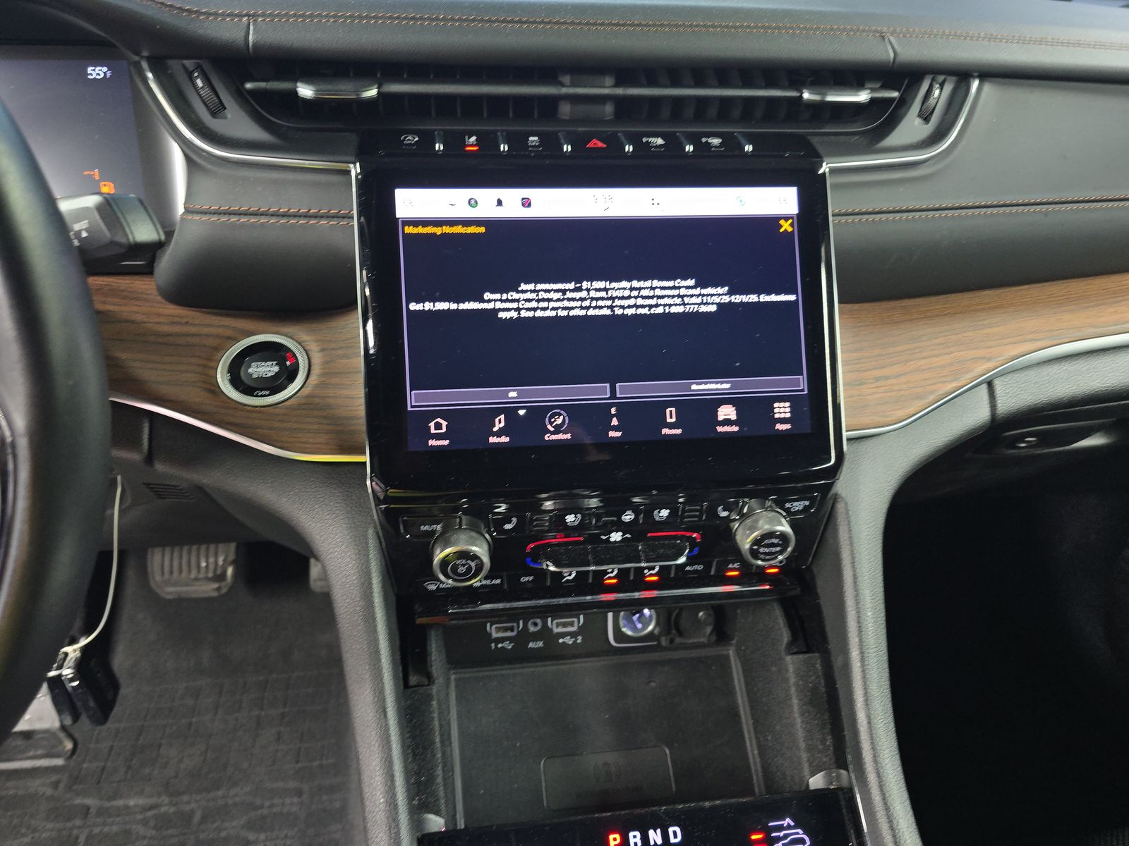 2022 Jeep Grand Cherokee Summit AWD