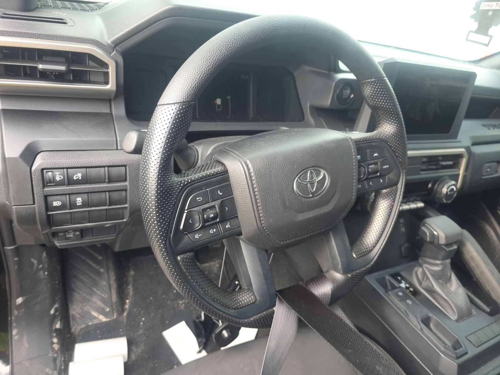 2025 Toyota Tacoma SR RWD