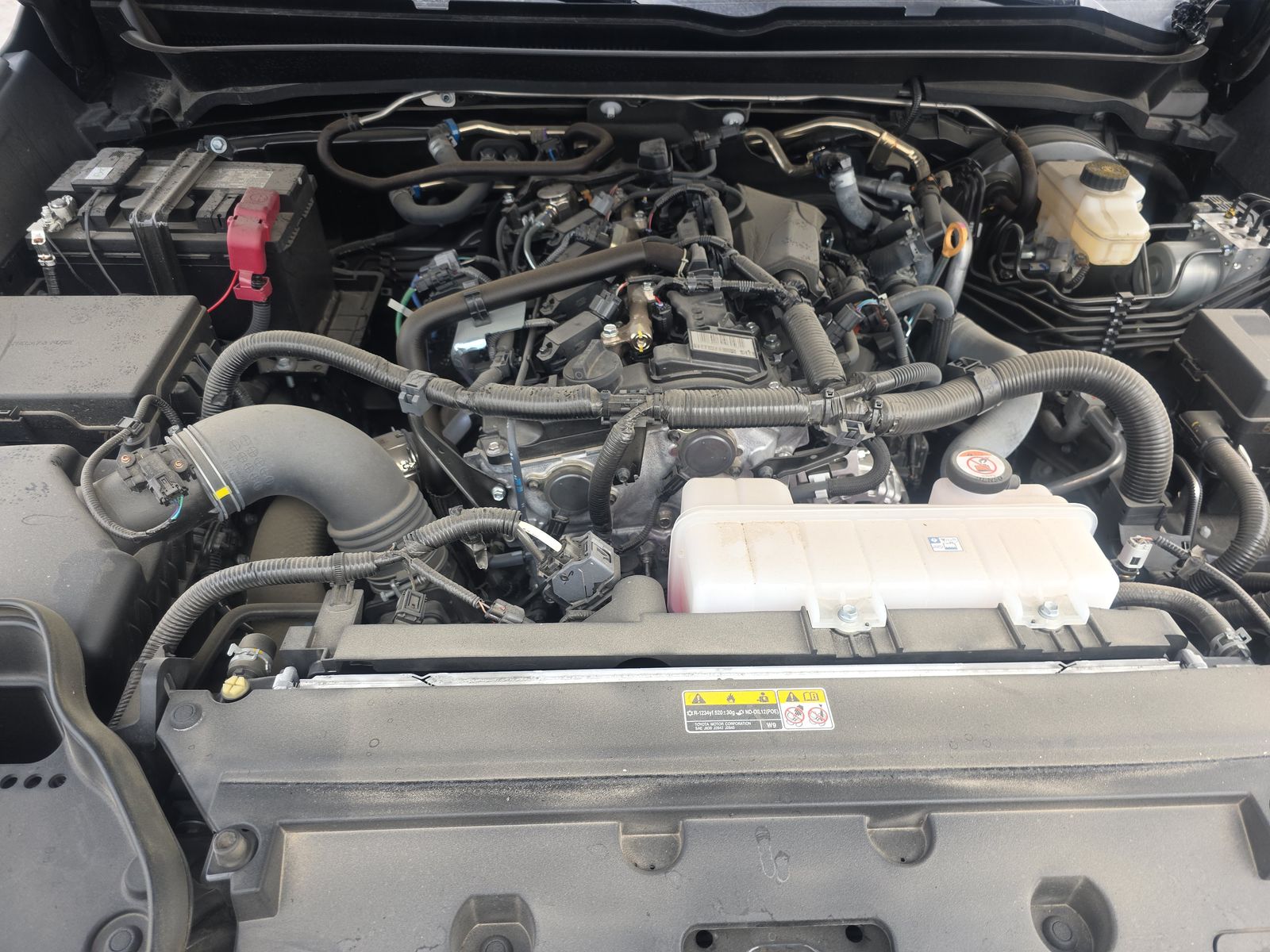 2025 Toyota Tacoma SR RWD