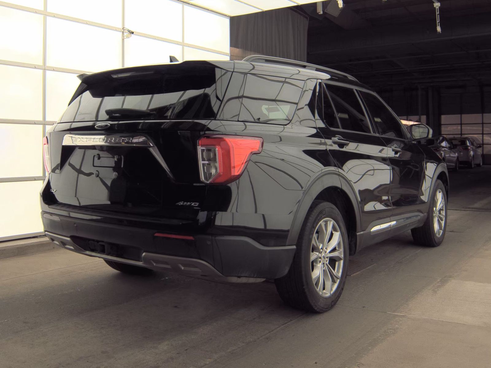 2022 Ford Explorer XLT AWD