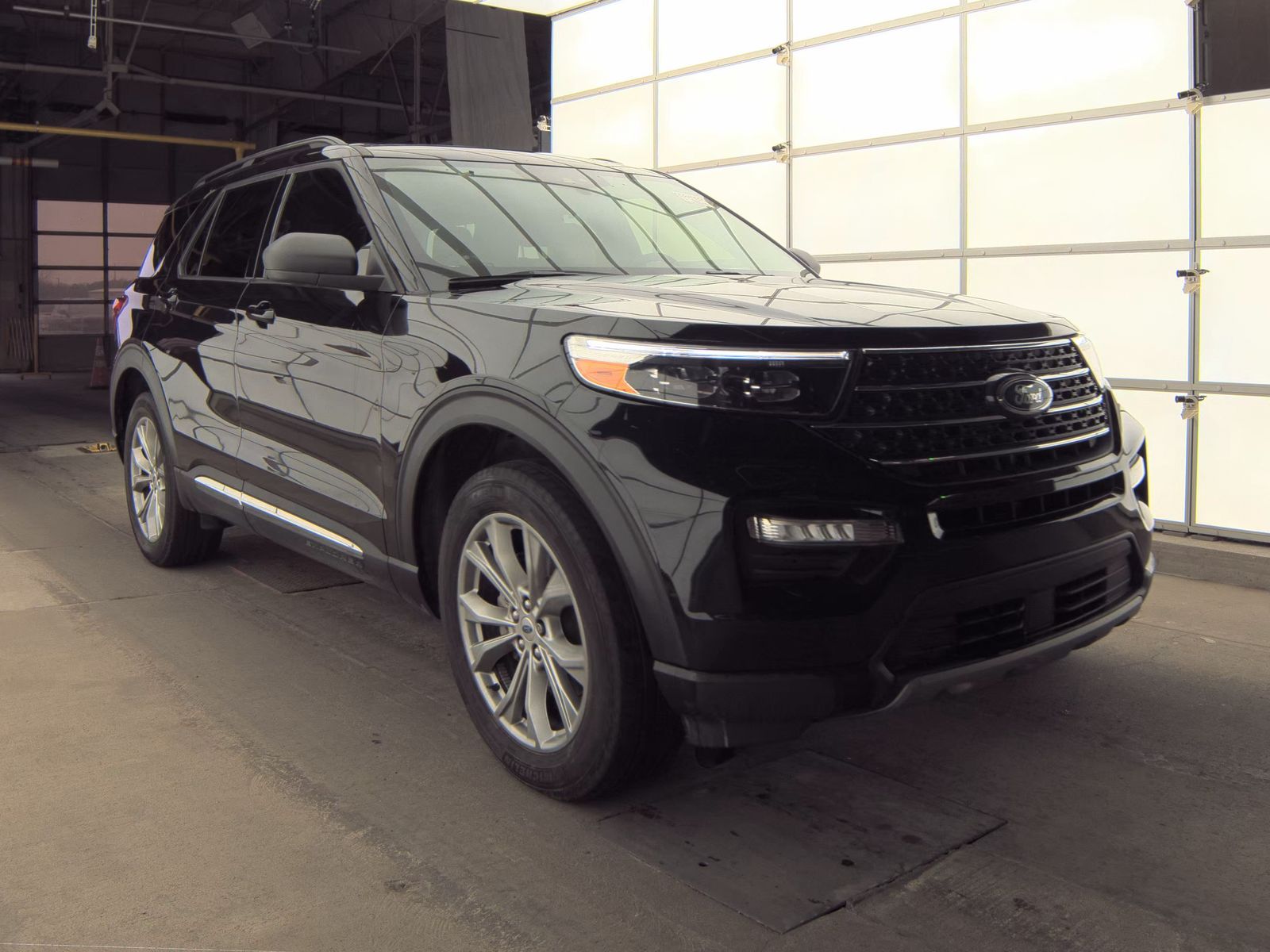 2022 Ford Explorer XLT AWD