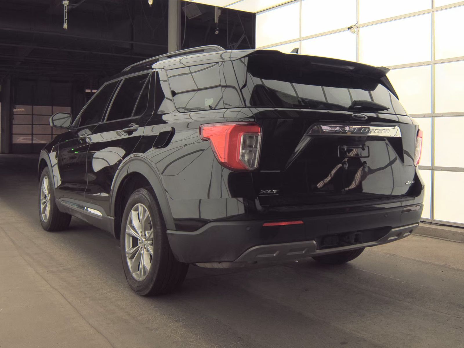 2022 Ford Explorer XLT AWD